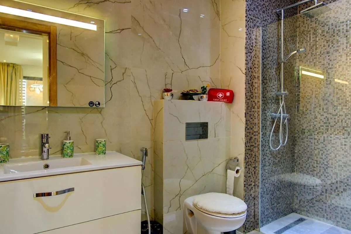 Apartment Luxe 3 Bedroom Vacances Piscine Agadir